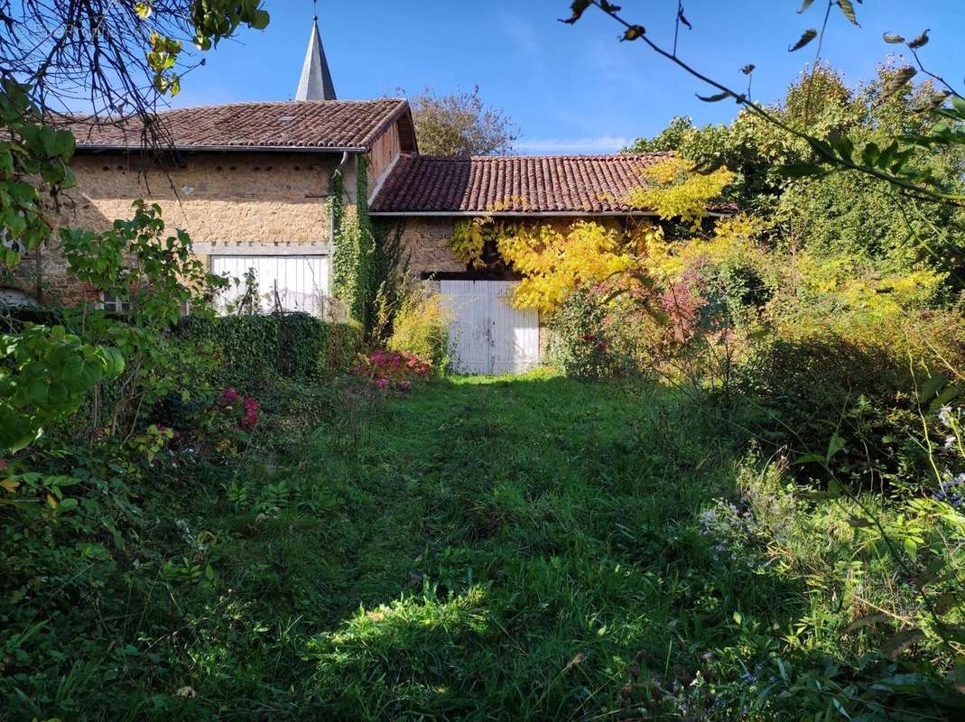 Maison à VAYRES