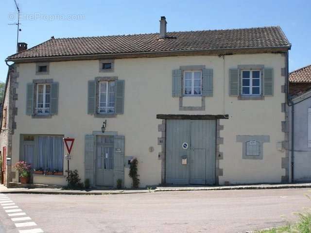 Maison à MARVAL