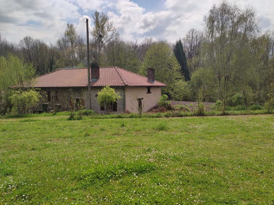 Maison à CUSSAC