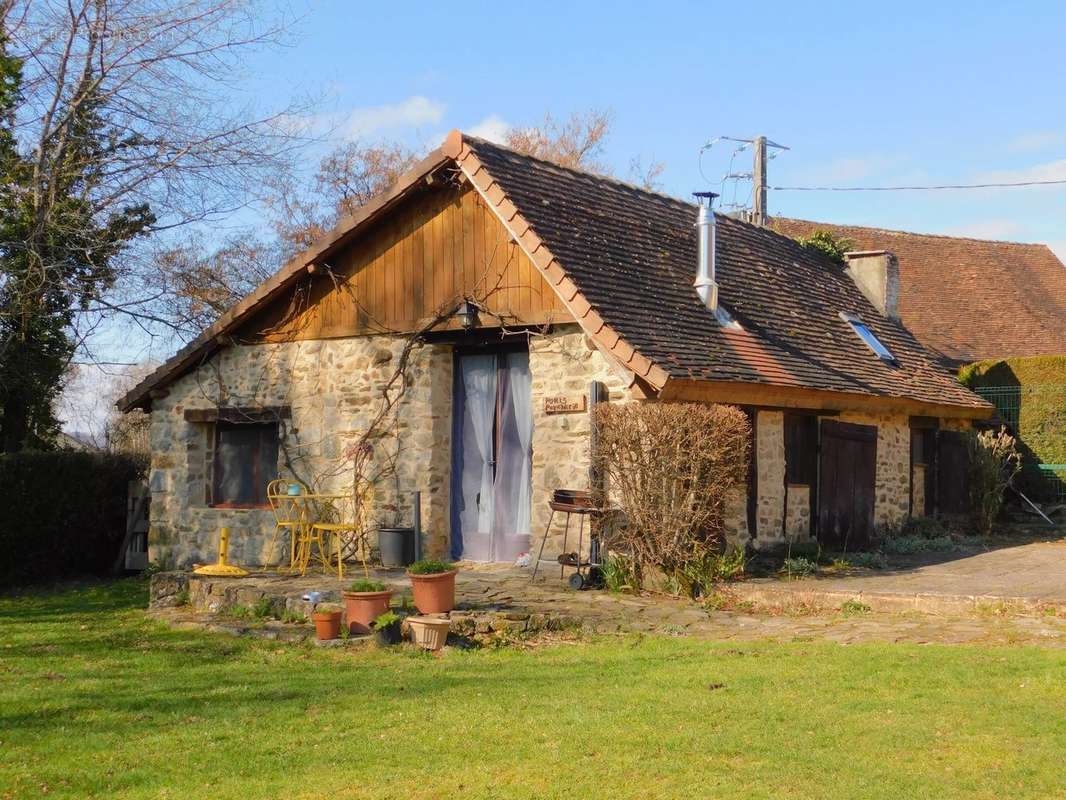 Maison à LADIGNAC-LE-LONG