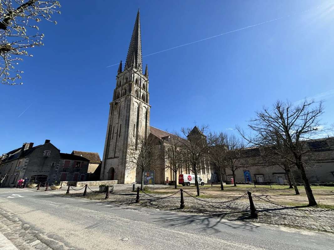 Maison à SAINT-SAVIN