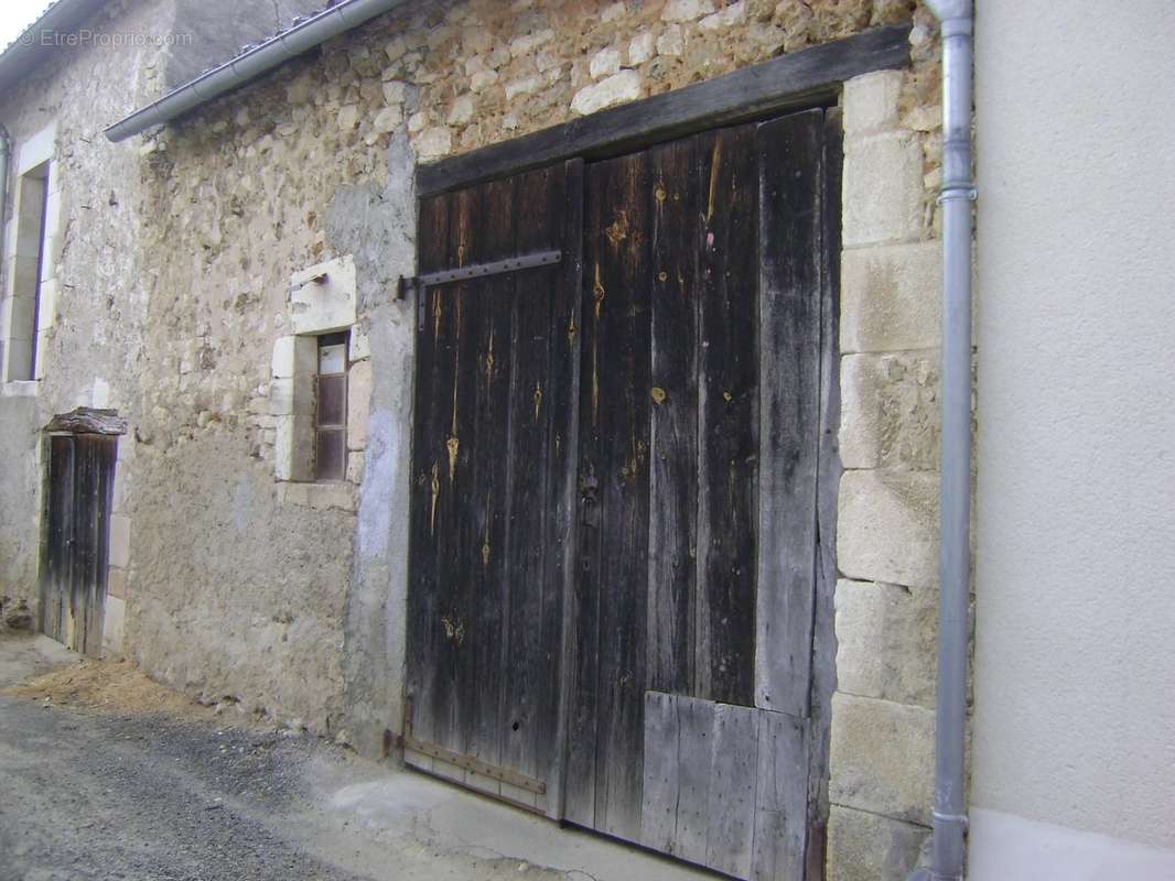 Maison à ANTIGNY