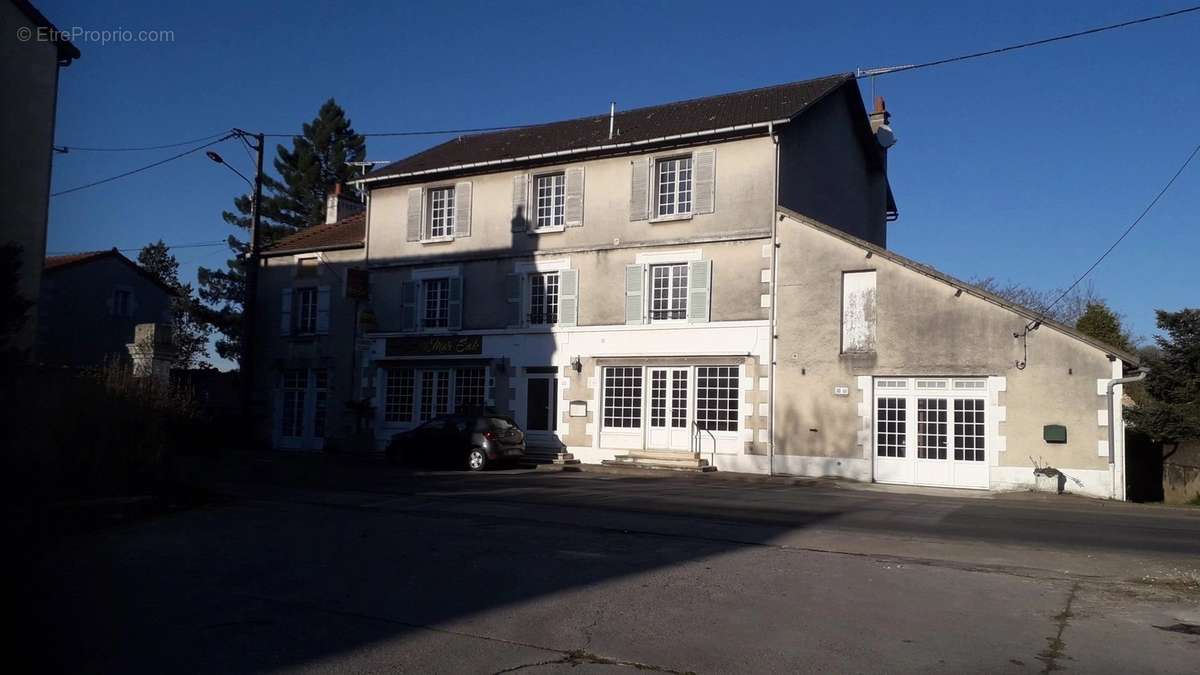 Maison à SAINT-SAVIN