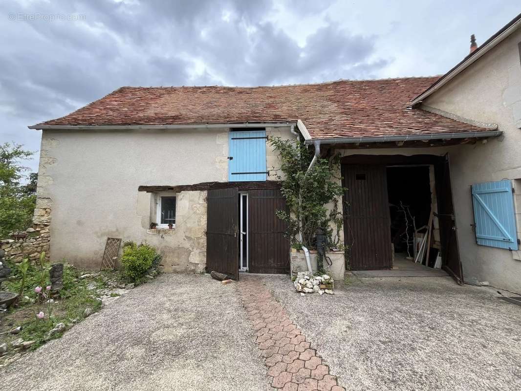 Maison à ANGLES-SUR-L&#039;ANGLIN