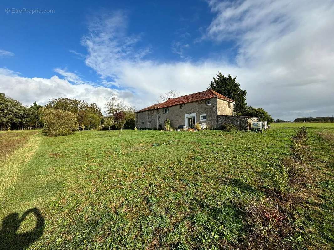 Maison à CHAUVIGNY