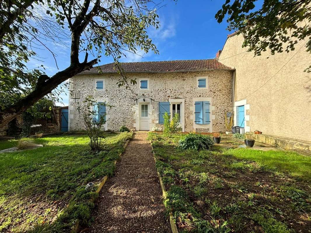 Maison à CHAUVIGNY