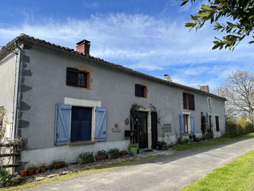 Maison à L&#039;ISLE-JOURDAIN