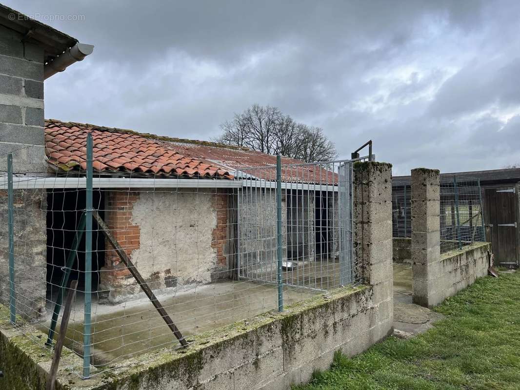 Maison à LE DORAT