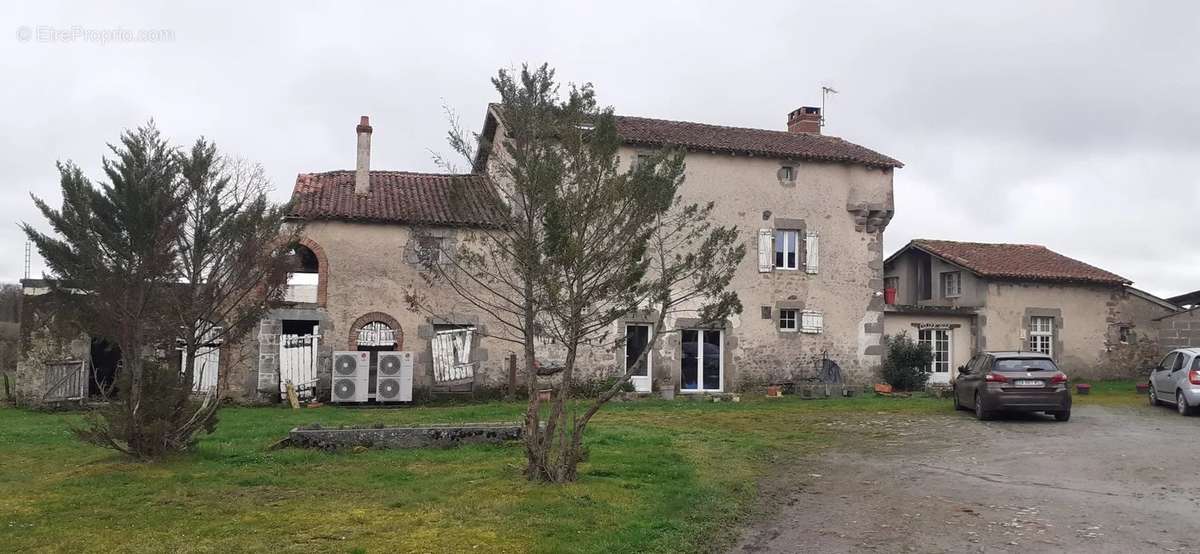 Maison à ORADOUR-SAINT-GENEST