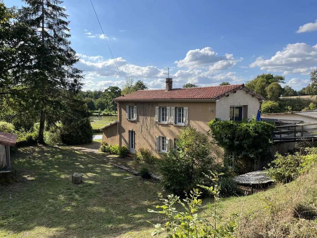 Maison à L&#039;ISLE-JOURDAIN