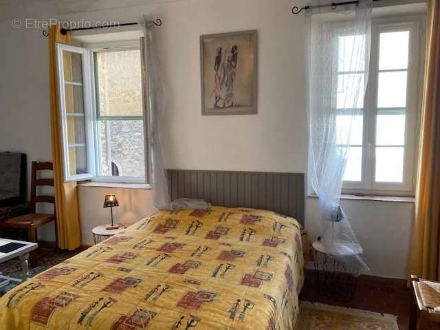 Appartement à LA GARDE-FREINET