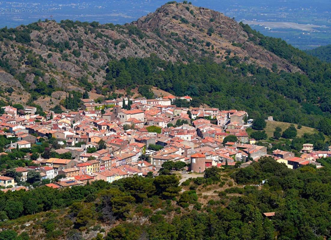 Appartement à LA GARDE-FREINET