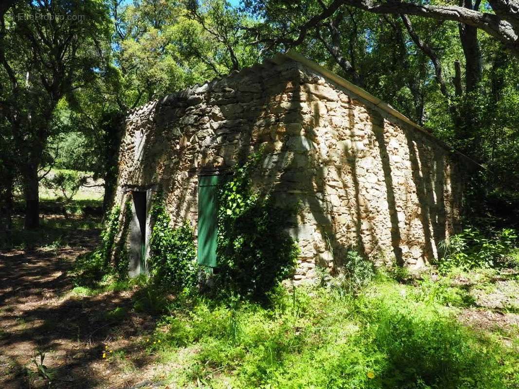 Maison à LA GARDE-FREINET