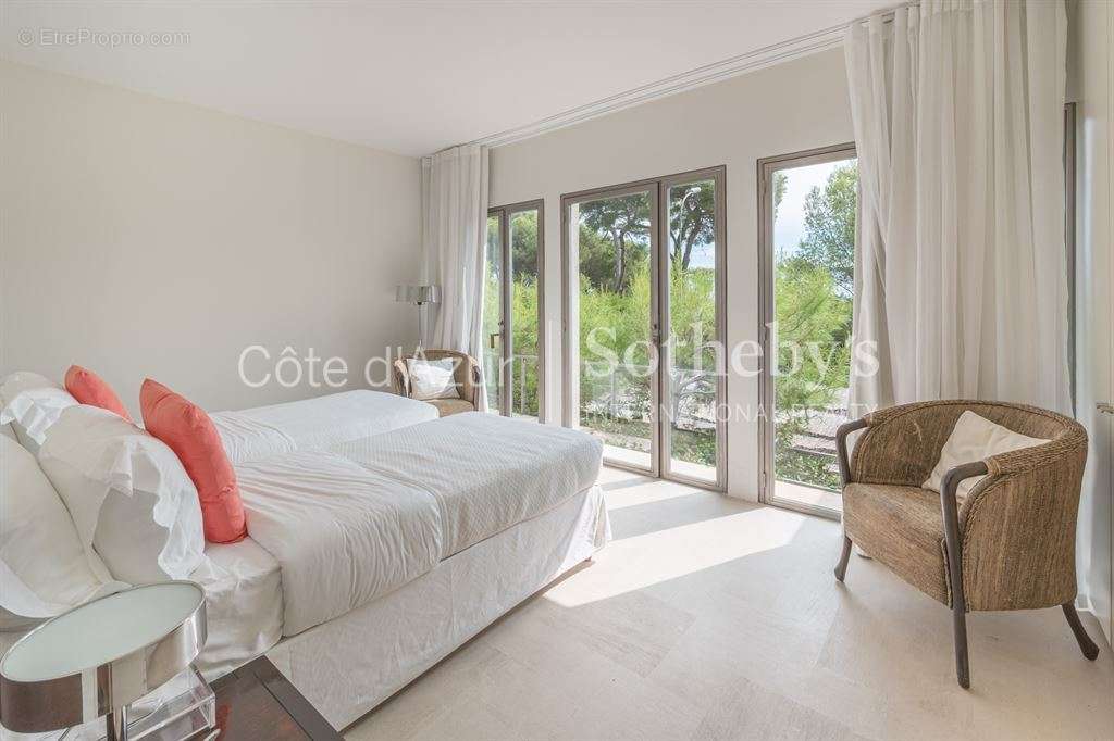 Maison à SAINT-JEAN-CAP-FERRAT