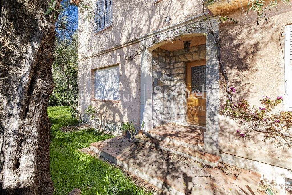 Maison à SAINT-JEAN-CAP-FERRAT