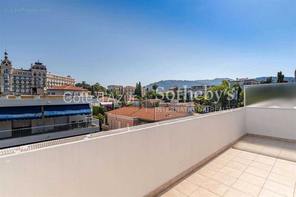 Appartement à NICE