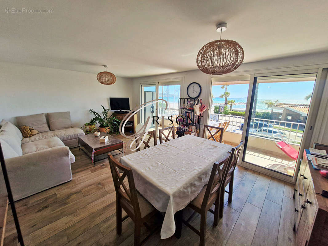 Appartement à SIX-FOURS-LES-PLAGES