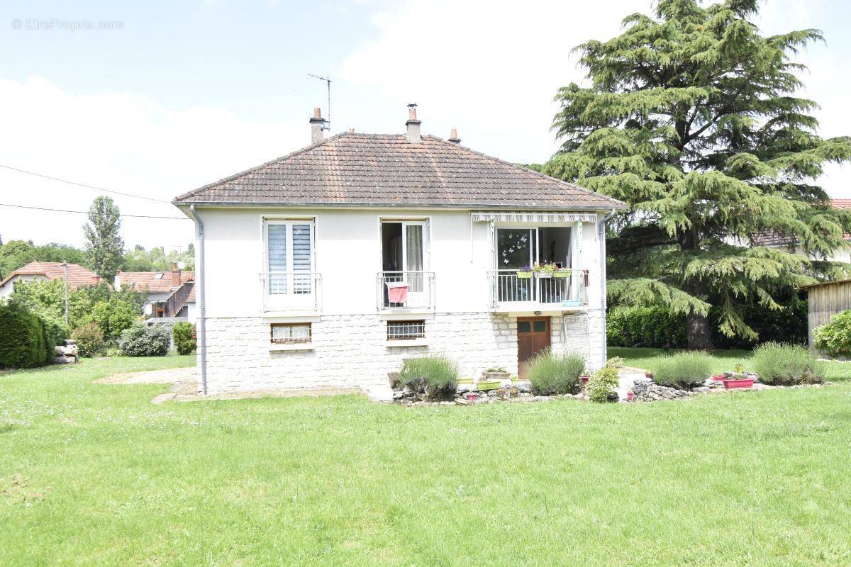 Maison à COSNE-COURS-SUR-LOIRE