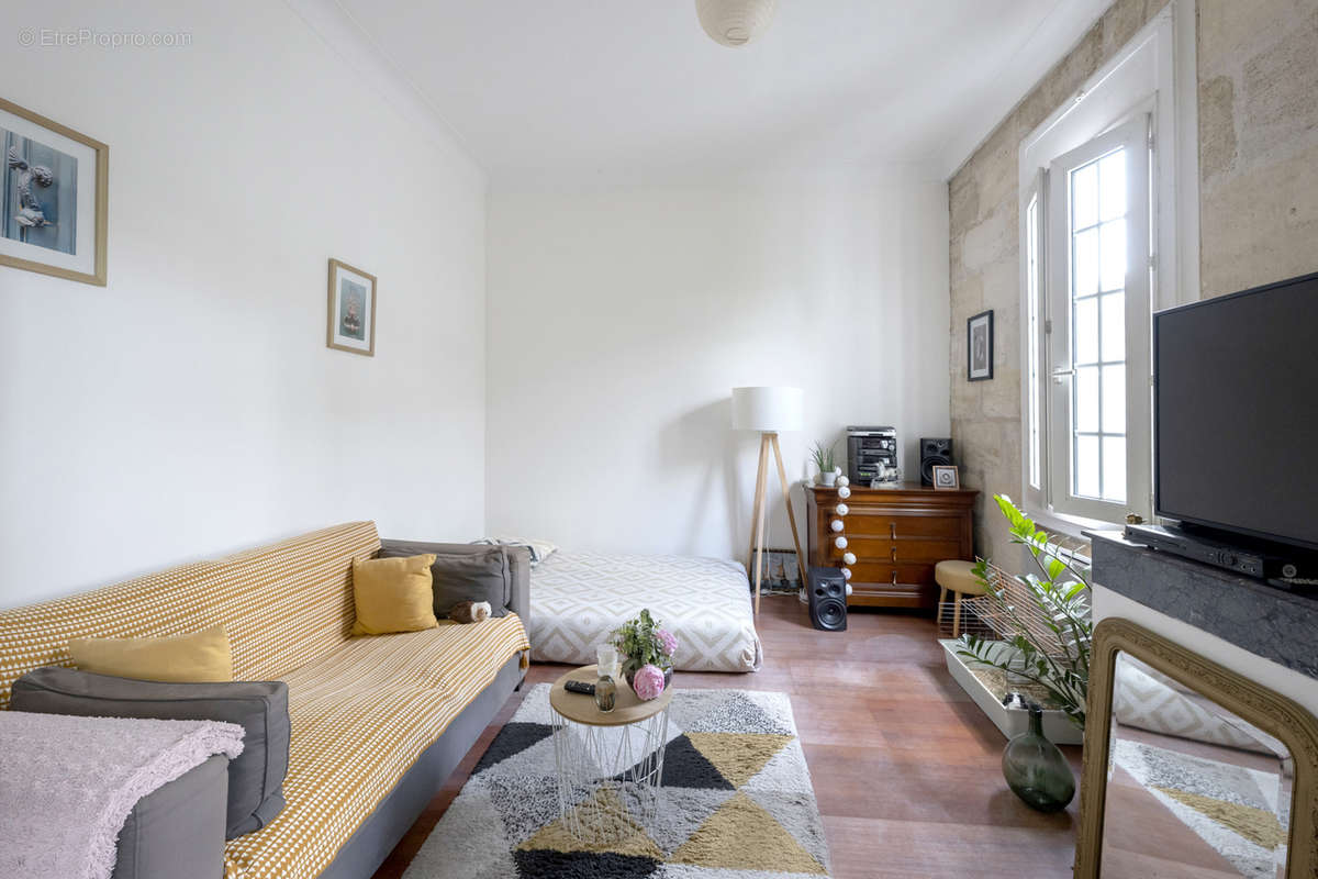 Appartement à BORDEAUX