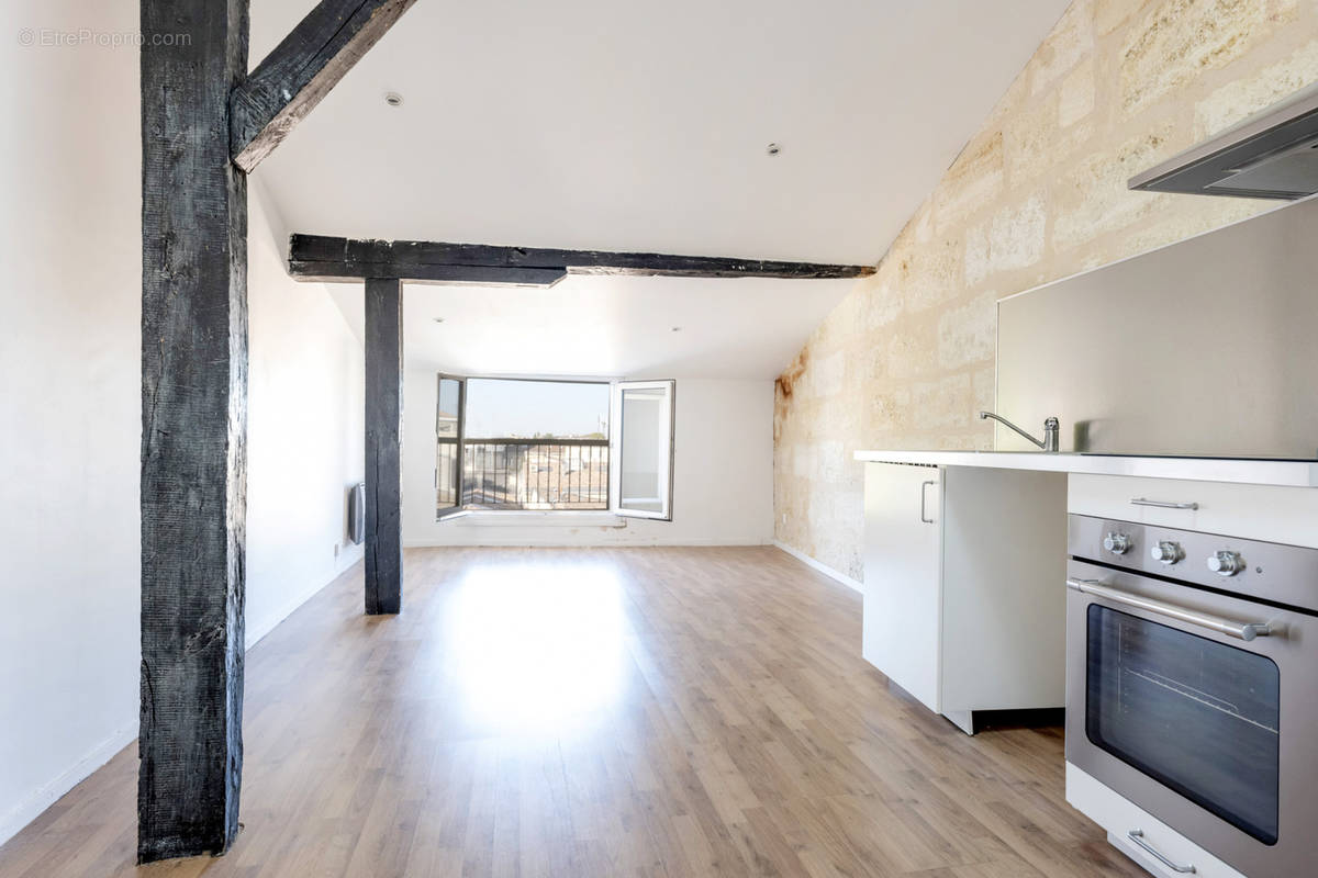 Appartement à BORDEAUX