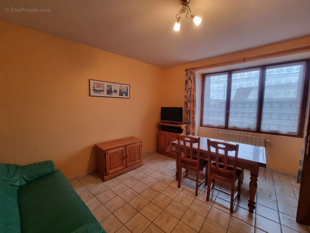 Appartement à SAINT-MICHEL-DE-CHAILLOL