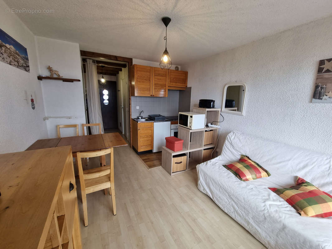 Appartement à SAINT-MICHEL-DE-CHAILLOL