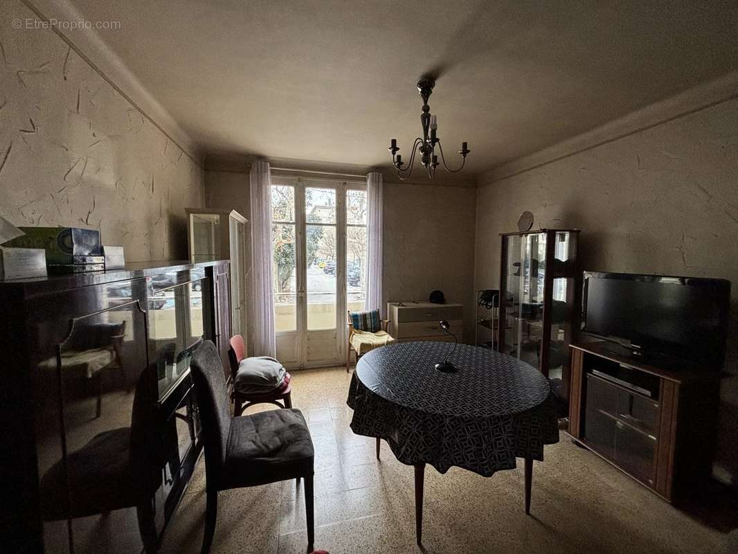 Appartement à MARSEILLE-9E