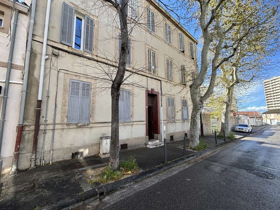 Appartement à MARSEILLE-15E