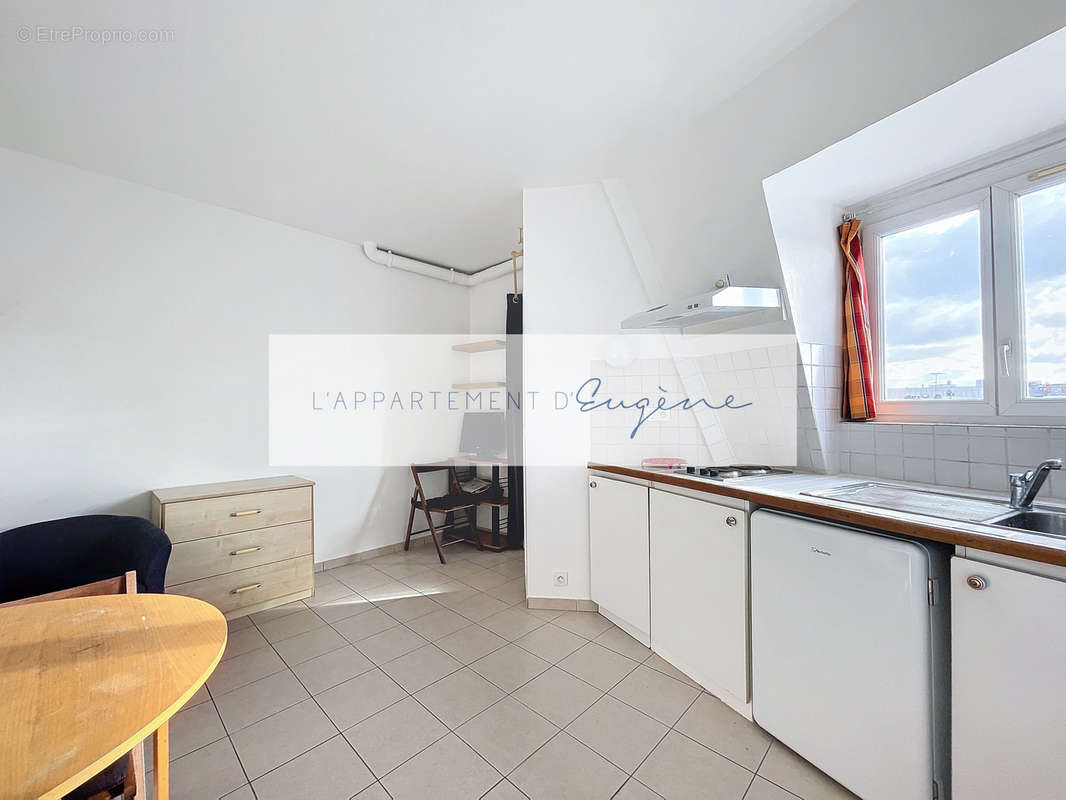 Appartement à PARIS-11E