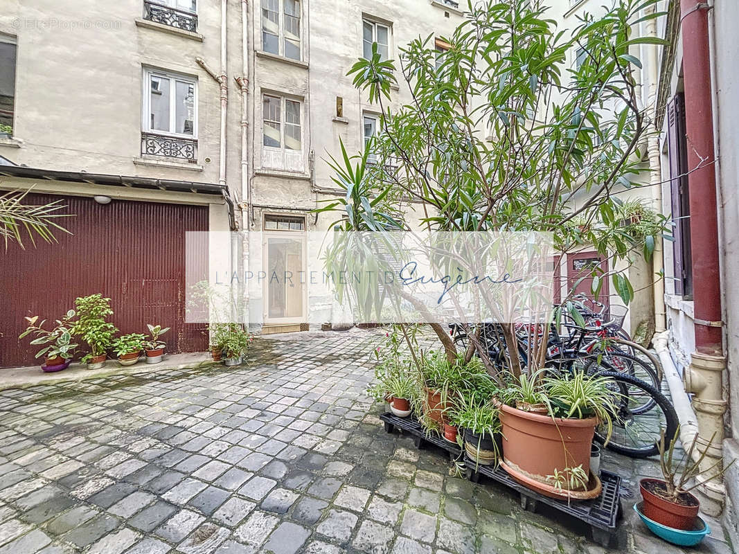 Appartement à PARIS-11E