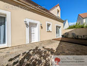 Maison à LE COUDRAY