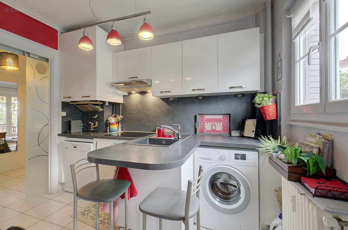 Appartement à SAINTE-FOY-LES-LYON