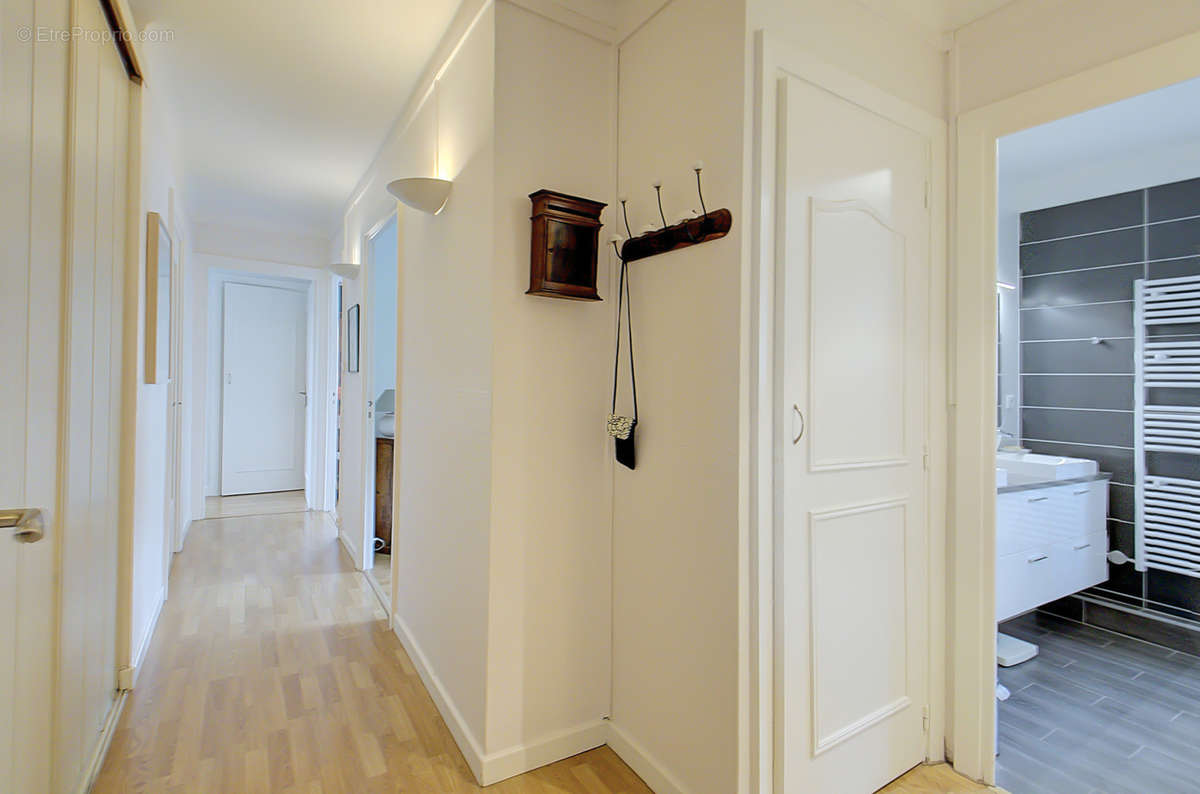 Appartement à SAINTE-FOY-LES-LYON