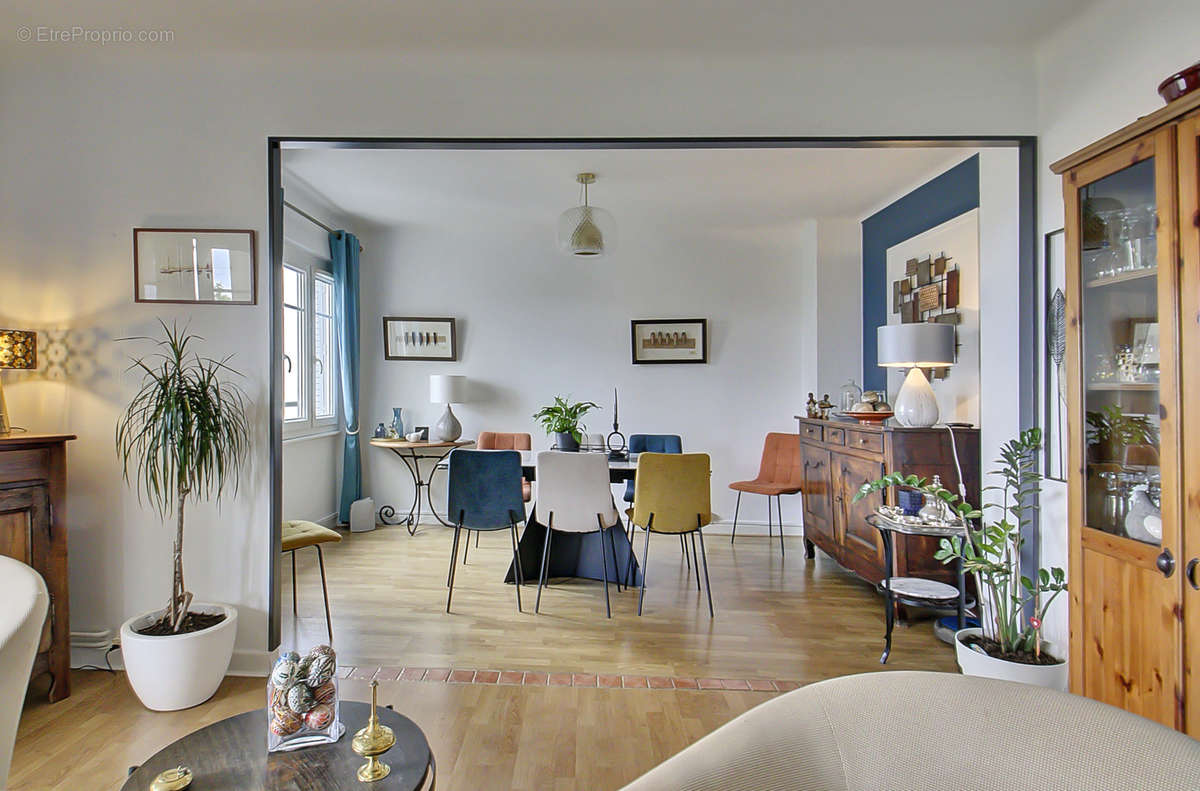 Appartement à SAINTE-FOY-LES-LYON