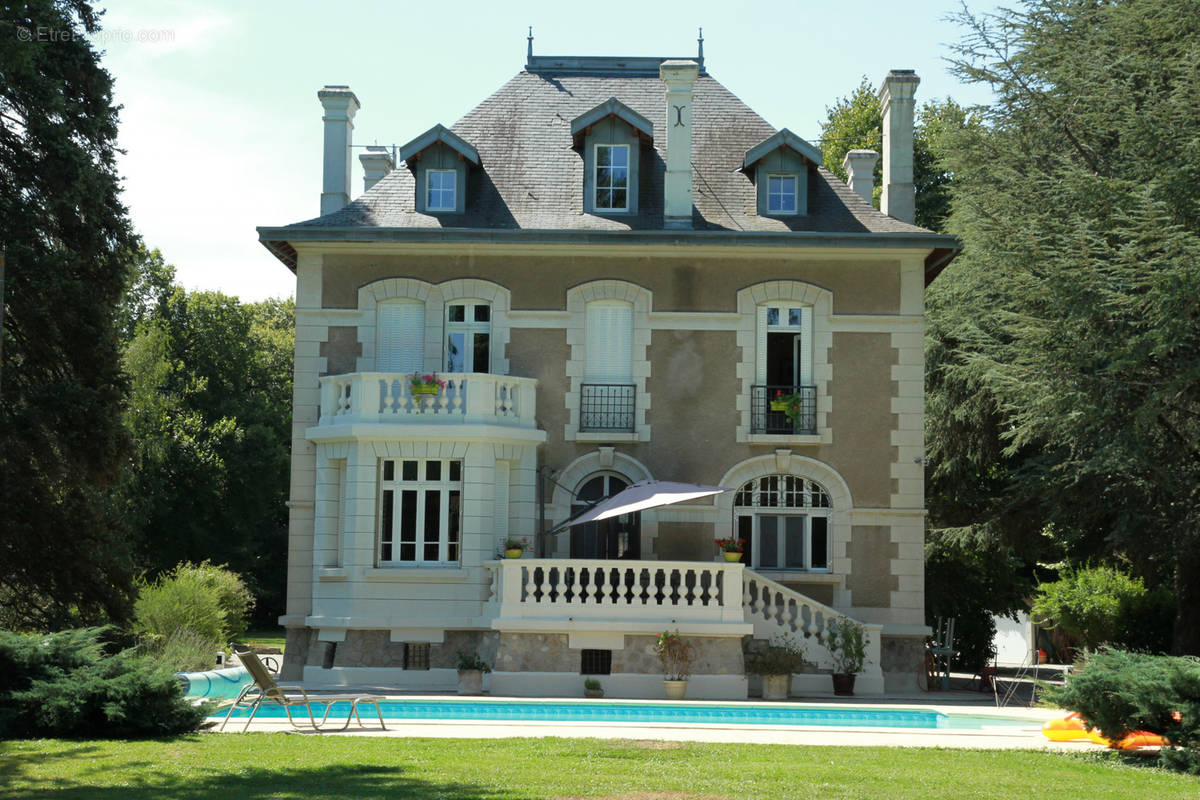 Maison à LABRUGUIERE