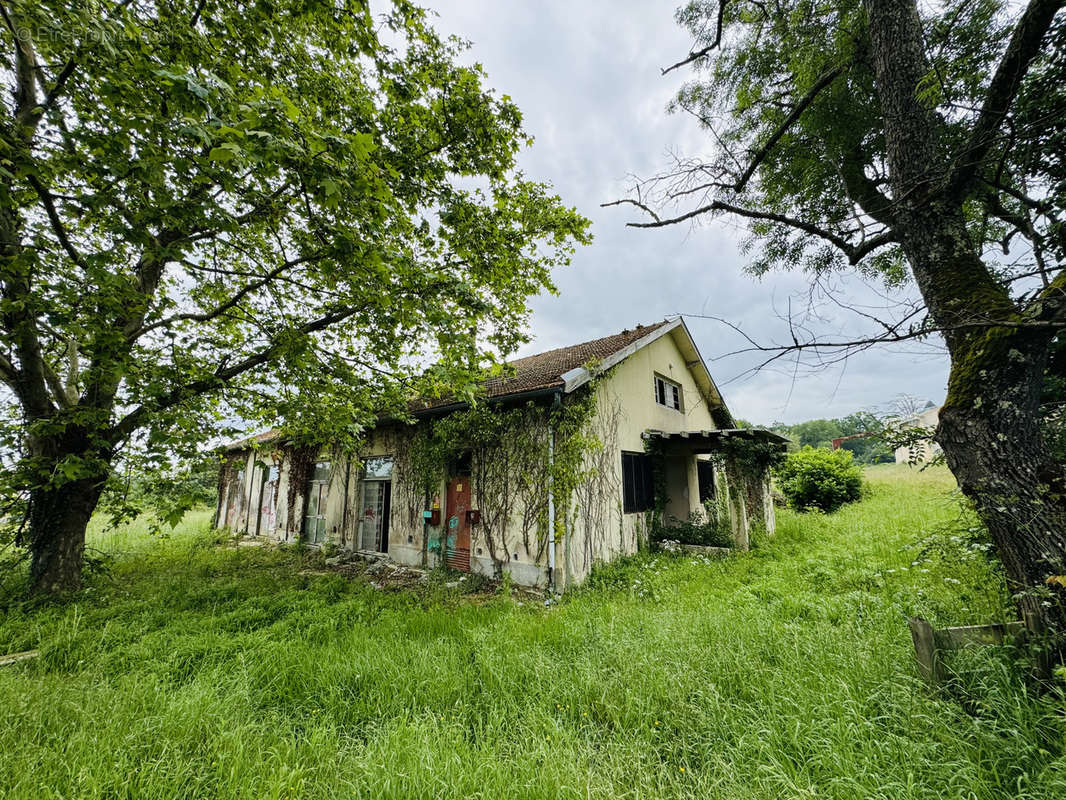 Maison à SAINT-LOUBES