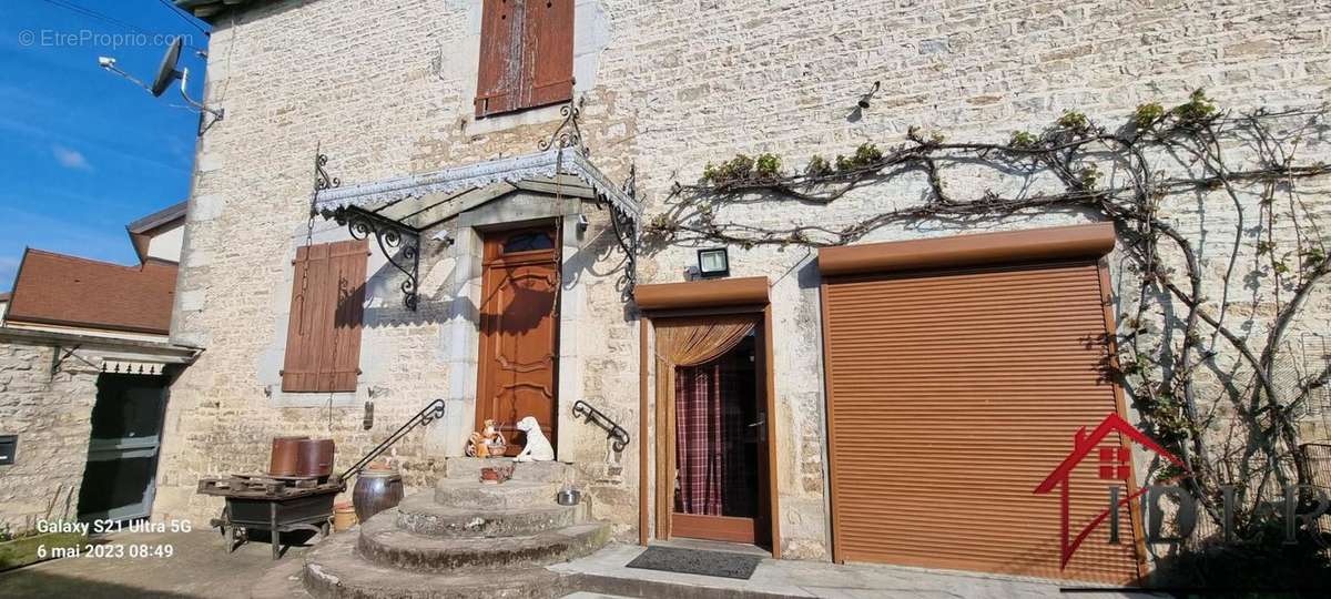 Maison à L&#039;HOPITAL-DU-GROSBOIS