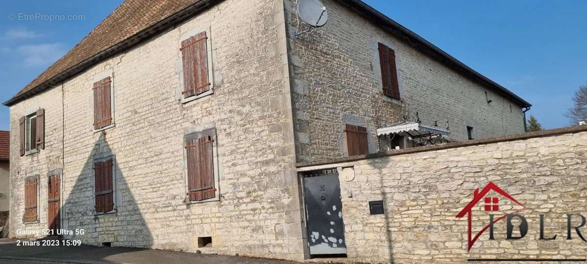 Maison à L&#039;HOPITAL-DU-GROSBOIS