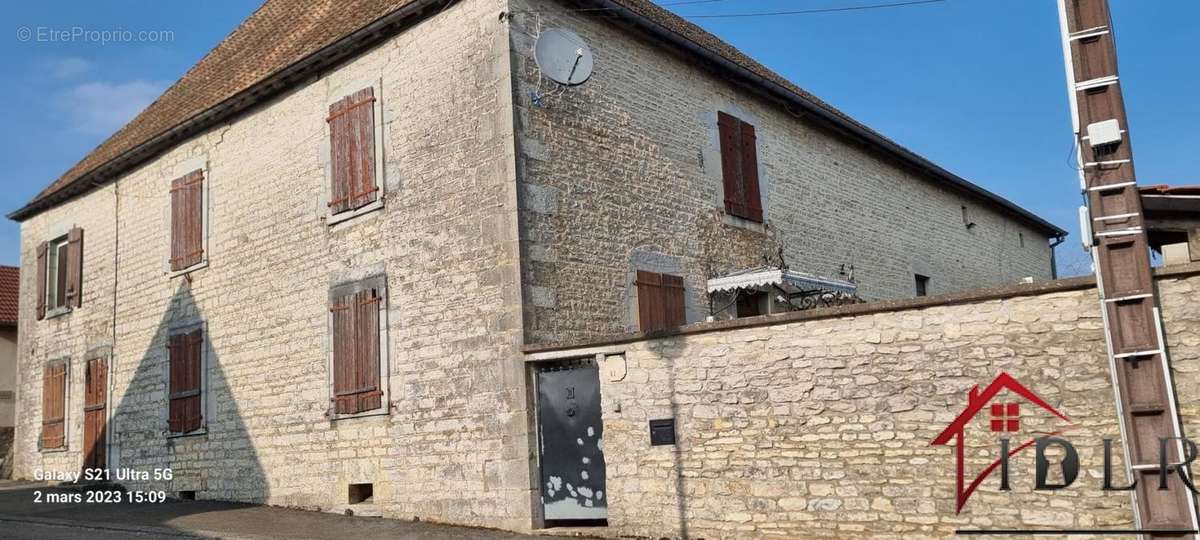 Maison à L&#039;HOPITAL-DU-GROSBOIS