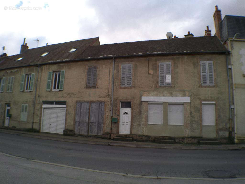 Maison à LAPALISSE