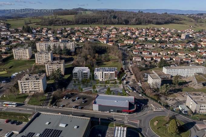 Appartement à ROCHE-LA-MOLIERE