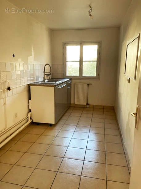 Appartement à LE PLESSIS-ROBINSON