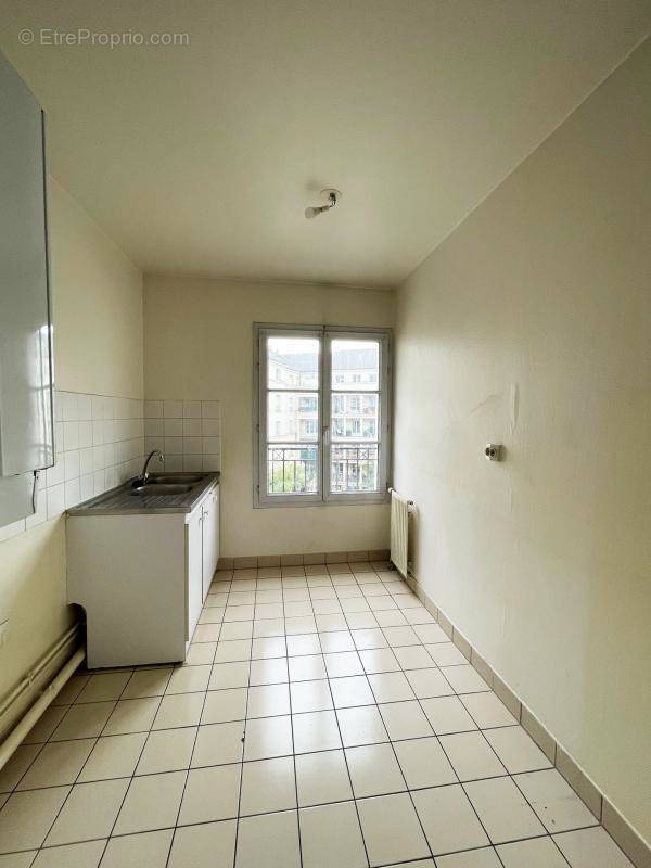 Appartement a louer le plessis-robinson - 2 pièce(s) - 49 m2 - Surfyn