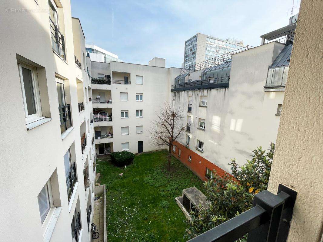 Appartement à CLICHY