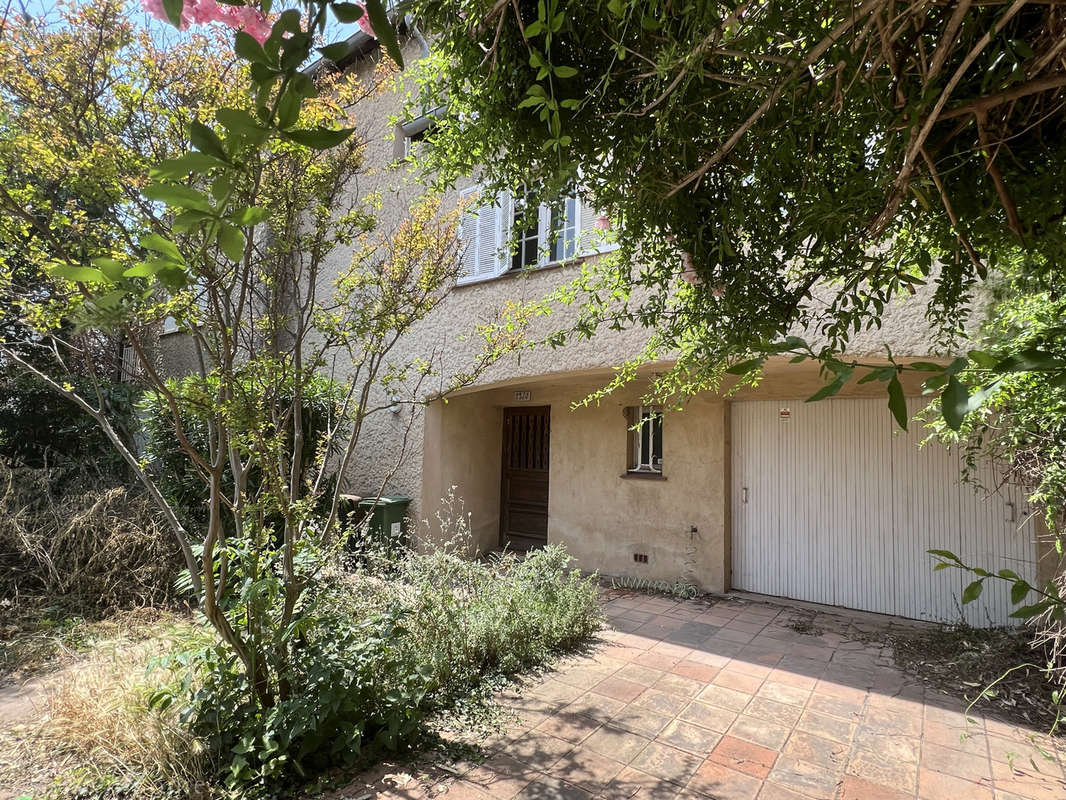 Maison à NIMES