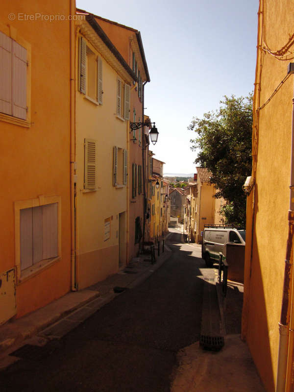 Appartement à HYERES