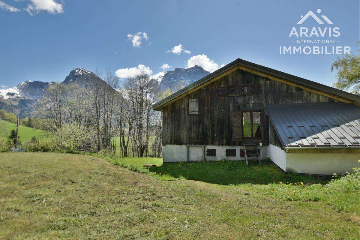 Maison à SAMOENS