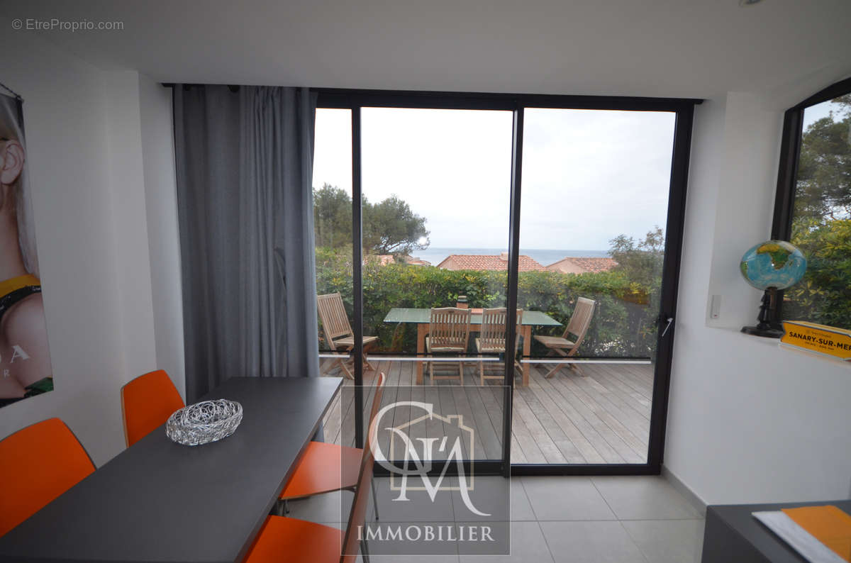 Appartement à SANARY-SUR-MER