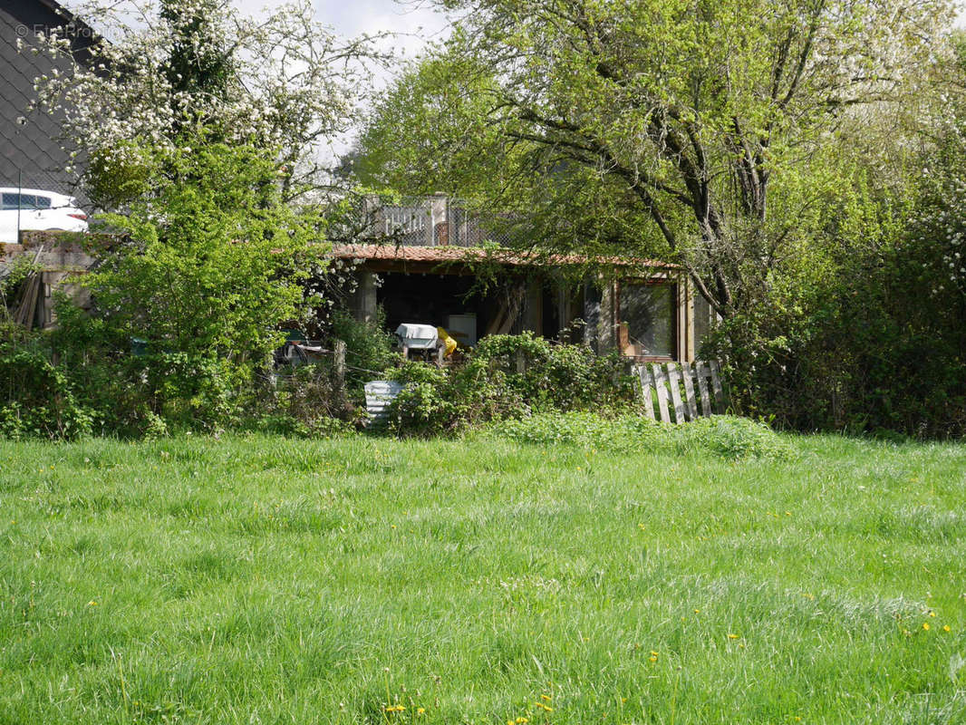 Maison à MONTIGNY-EN-MORVAN