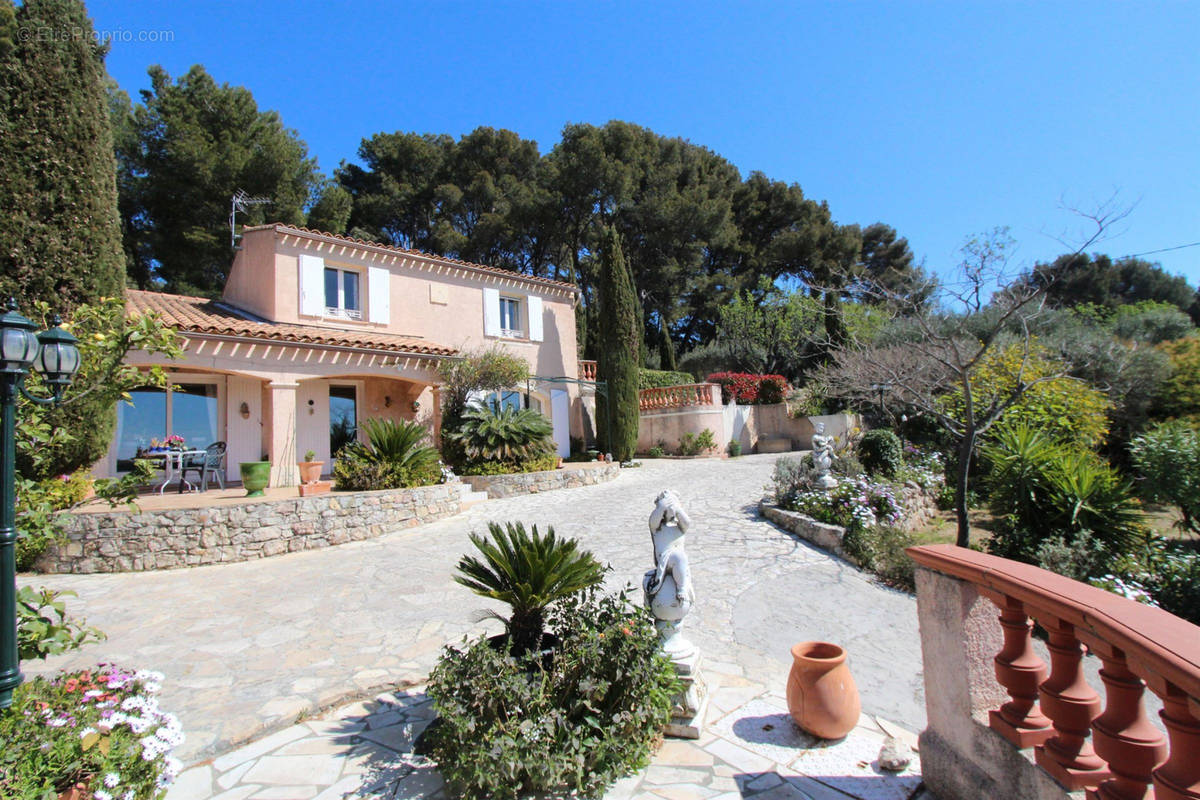 Maison à SANARY-SUR-MER